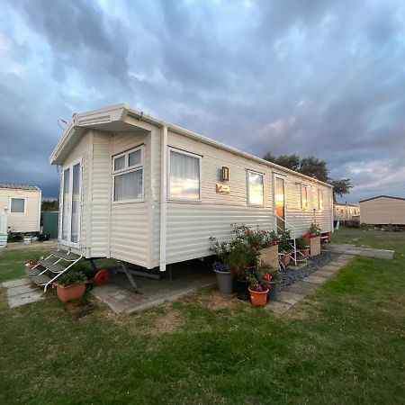 Hotel Skye Breaks Sheerness Exterior foto